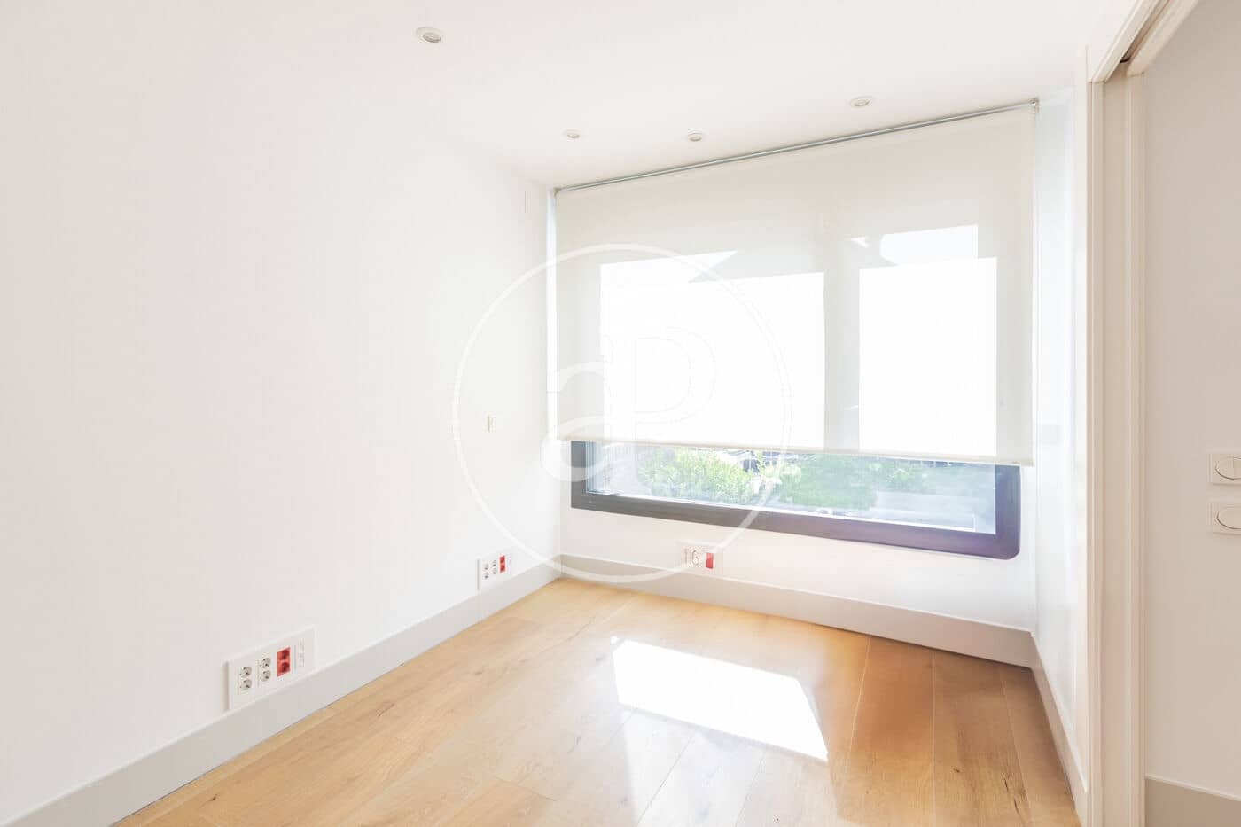 5 bedroom Villa for rent in Pozuelo de Alarcon with pool - € 3,800 (Ref: 9878941)