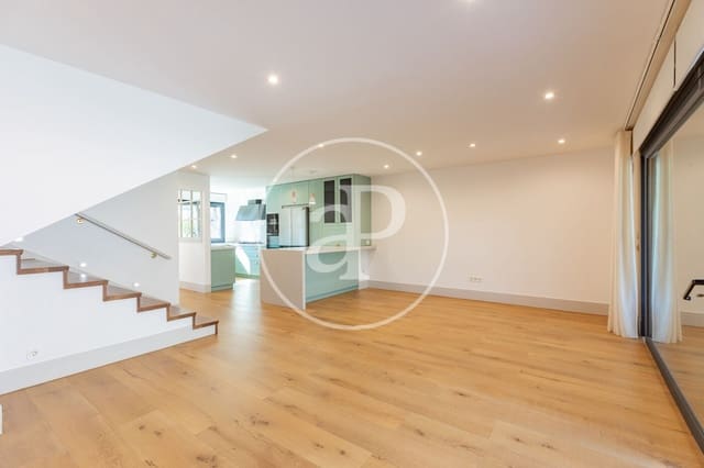 5 sypialnia Willa do wynajęcia w Pozuelo de Alarcón z basenem - 3 800 € (Ref: 9878941)