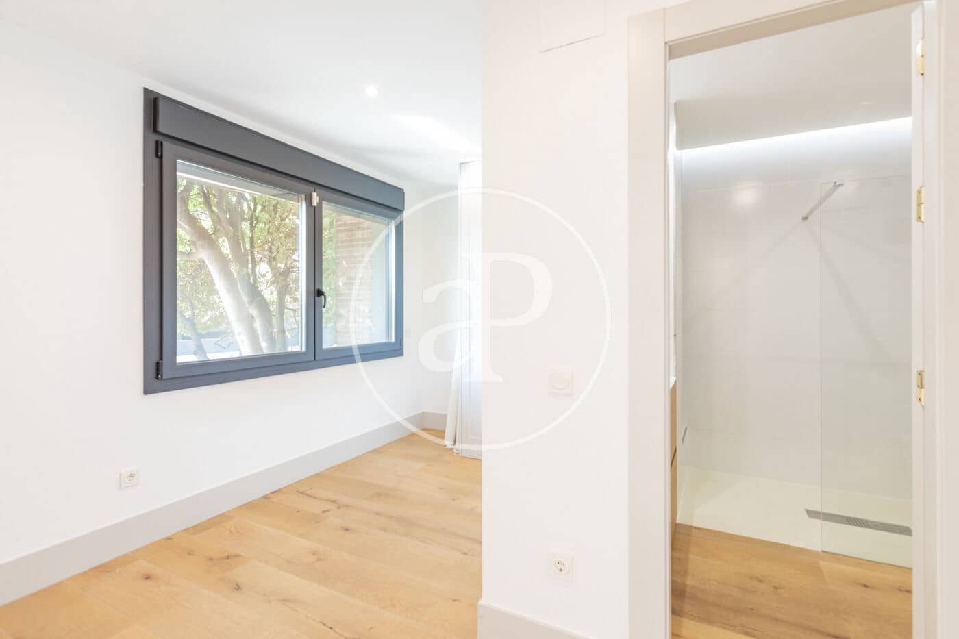 5 bedroom Villa for rent in Pozuelo de Alarcon with pool - € 3,800 (Ref: 9878941)