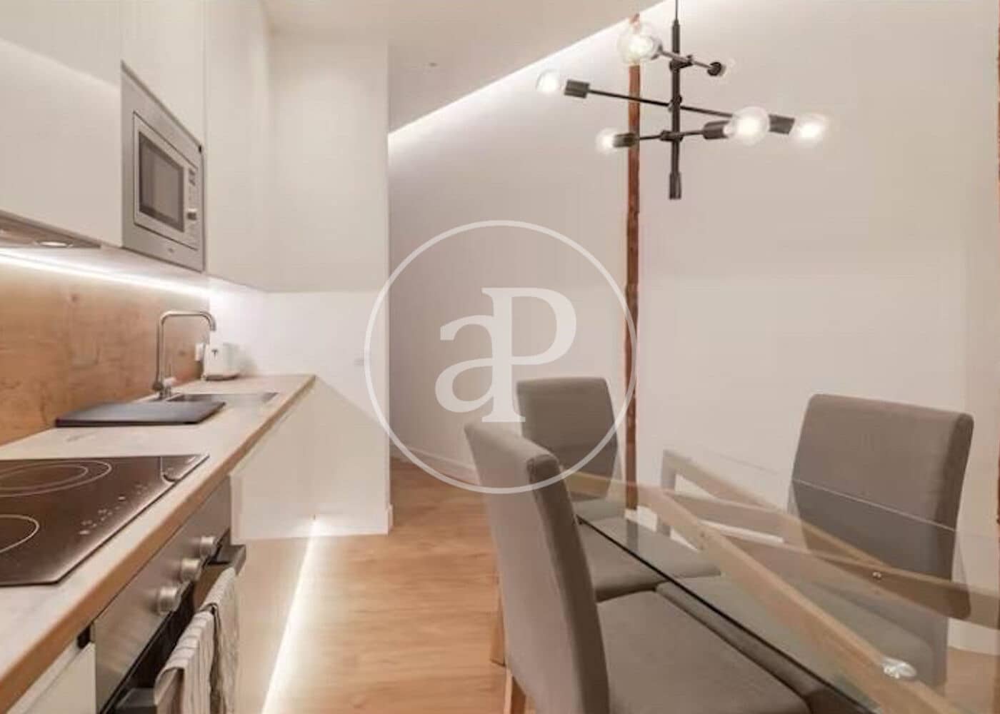 1 bedroom Apartment for rent in Madrid city - € 1,750 (Ref: 9878942)