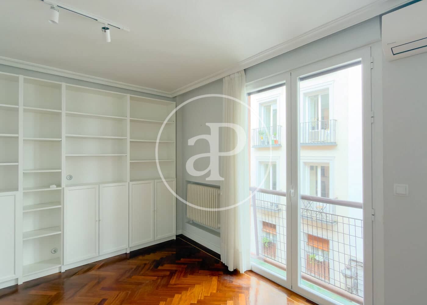 1 bedroom Apartment for rent in Madrid city - € 1,850 (Ref: 9878943)