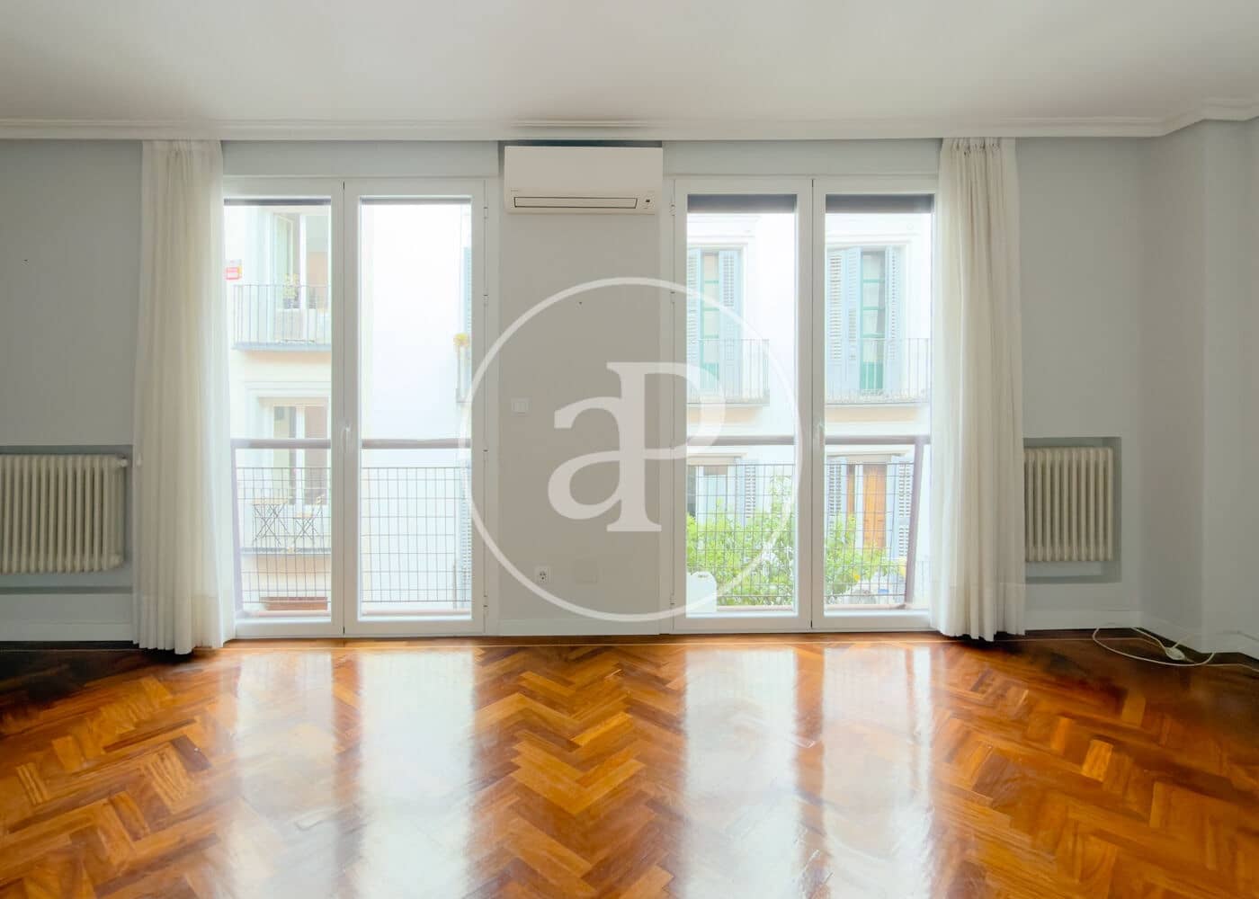 1 bedroom Apartment for rent in Madrid city - € 1,850 (Ref: 9878943)