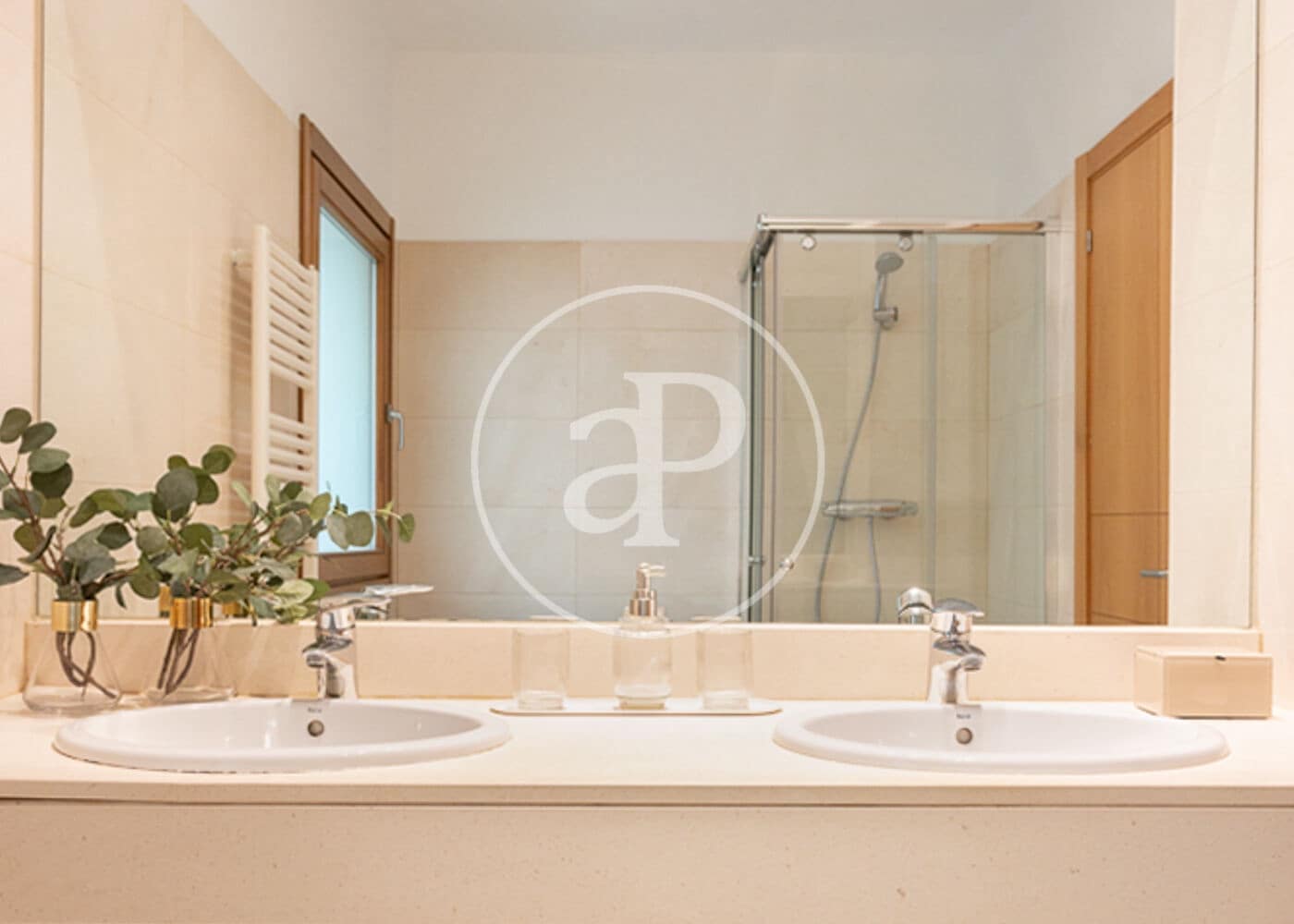 2 bedroom Apartment for rent in Madrid city - € 5,300 (Ref: 9881950)