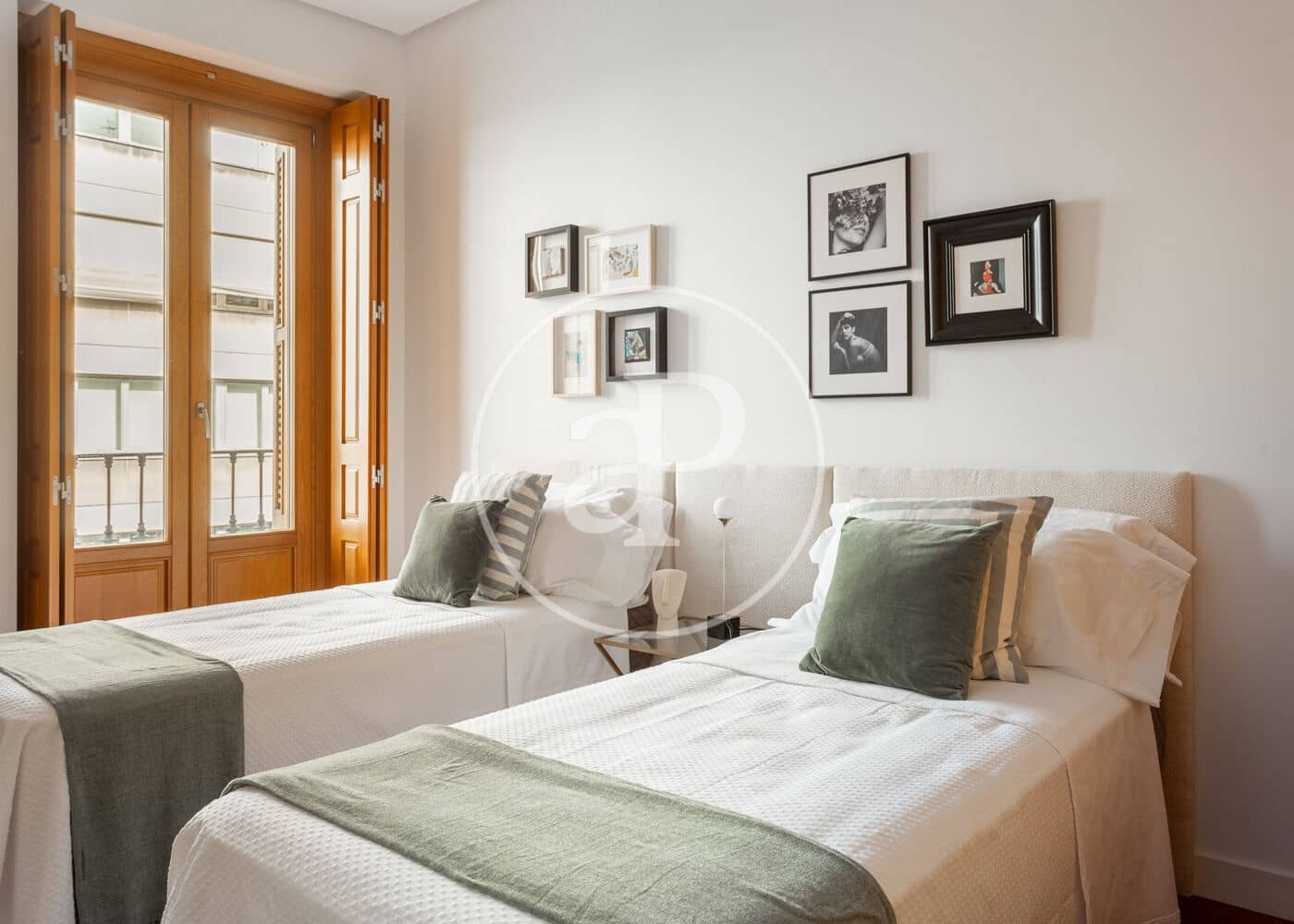 2 bedroom Apartment for rent in Madrid city - € 5,300 (Ref: 9881950)