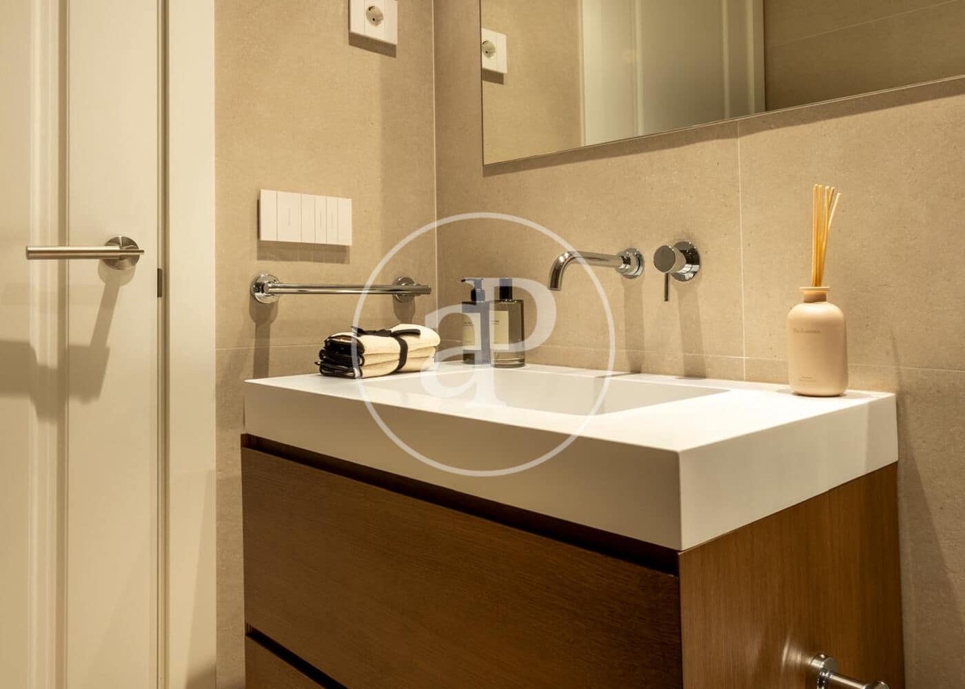 3 bedroom Apartment for sale in Madrid city - € 2,550,000 (Ref: 9881951)