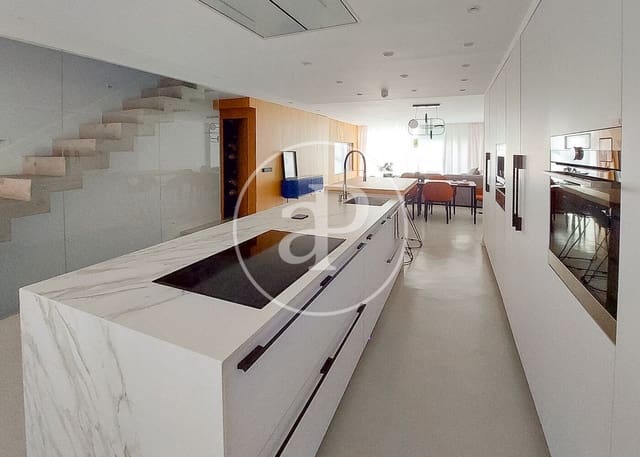 5 soverom Villa til salgs i La Moraleja, Alcobendas med svømmebasseng - € 2 290 000 (Ref: 9881952)