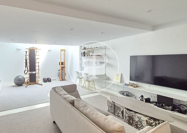 5 soverom Villa til salgs i La Moraleja, Alcobendas med svømmebasseng - € 2 290 000 (Ref: 9881952)