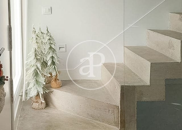 5 soverom Villa til salgs i La Moraleja, Alcobendas med svømmebasseng - € 2 290 000 (Ref: 9881952)