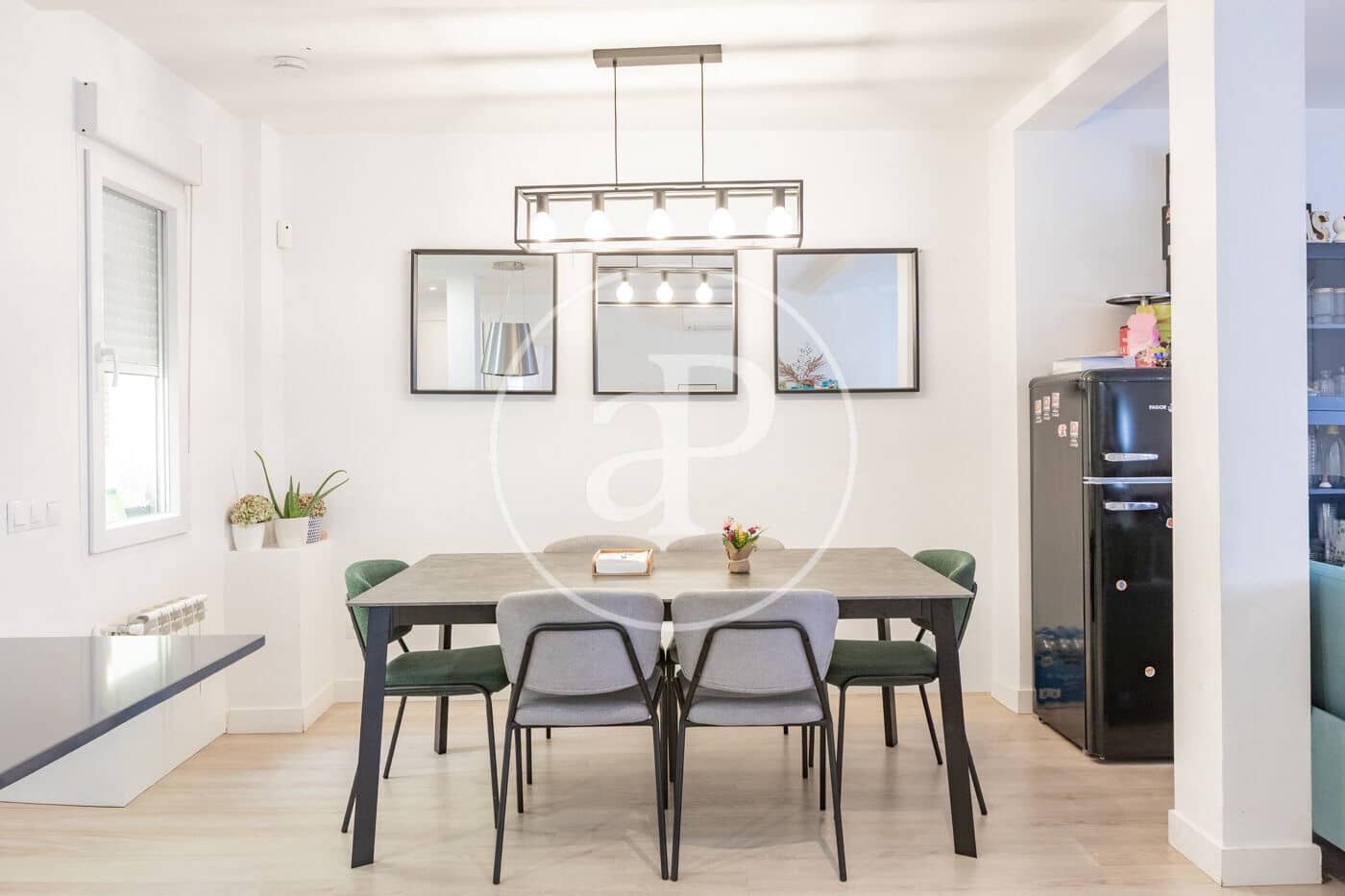4 sovrum Lägenhet till salu i Madrid stad - 895 000 € (Ref: 9881953)