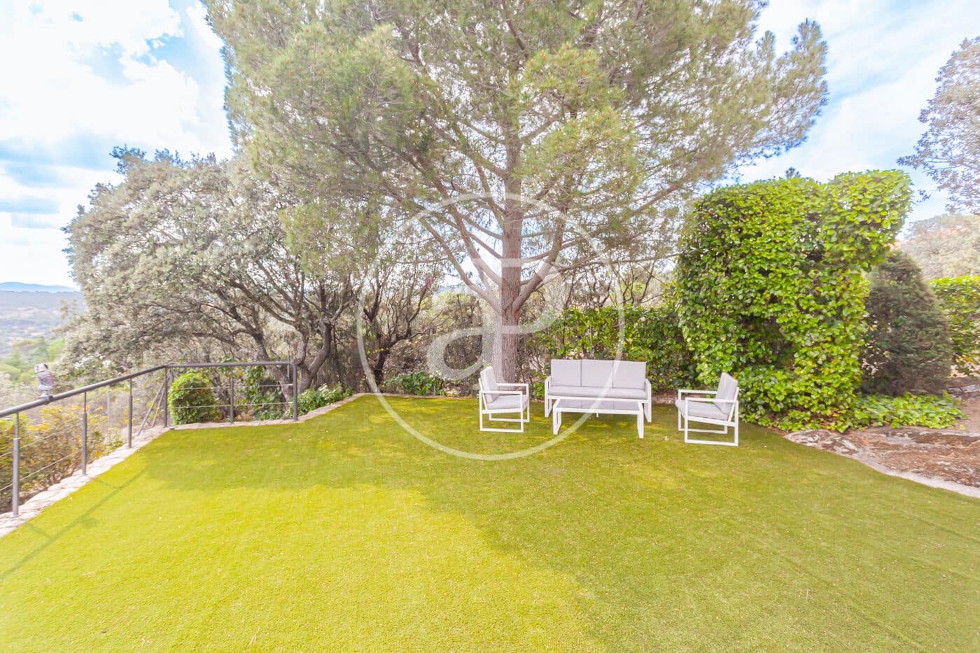 5 makuuhuone Huvila myytävänä paikassa Torrelodones mukana uima-altaan - 1 150 000 € (Ref: 9881954)