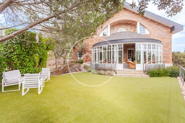 5 makuuhuone Huvila myytävänä paikassa Torrelodones mukana uima-altaan - 1 150 000 € (Ref: 9881954)