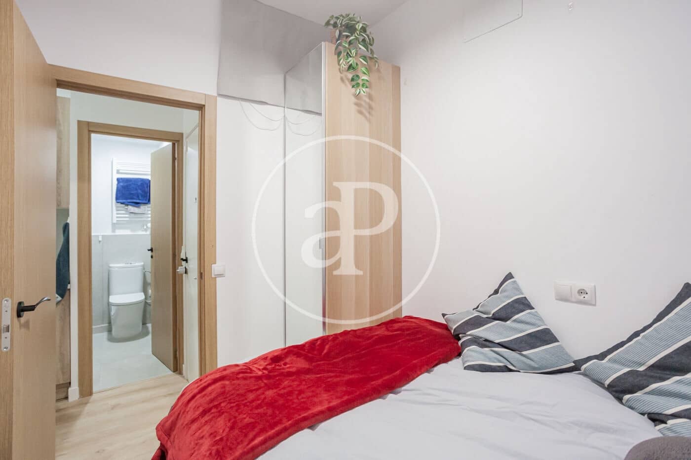1 bedroom Apartment for rent in Madrid city - € 1,950 (Ref: 9881955)