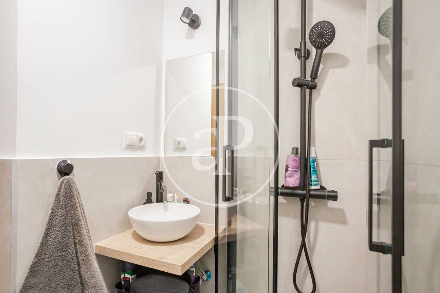 1 bedroom Apartment for rent in Madrid city - € 1,950 (Ref: 9881955)