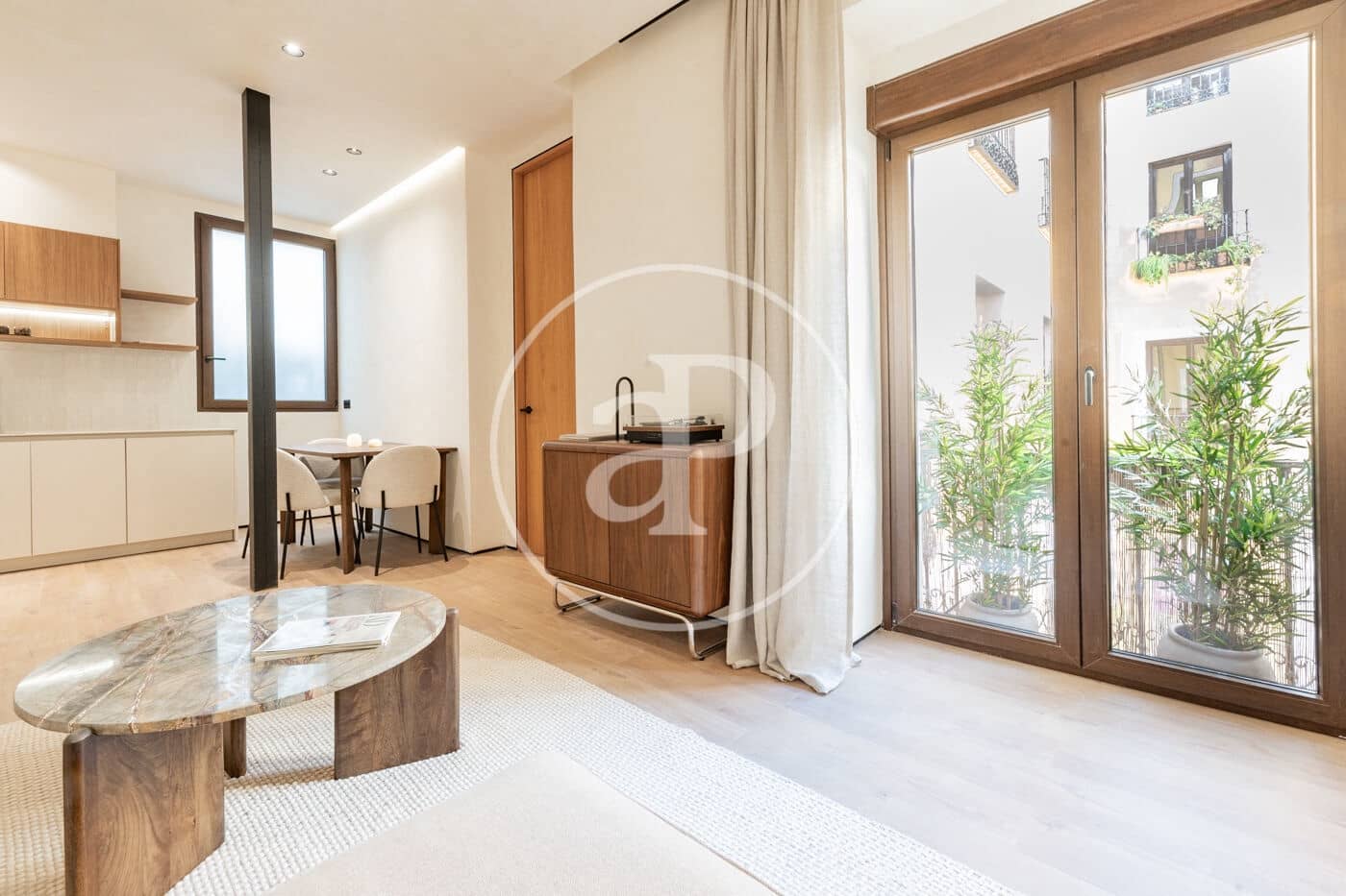 1 soverom Leilighet til leie i Madrid by - € 1 800 (Ref: 9884818)
