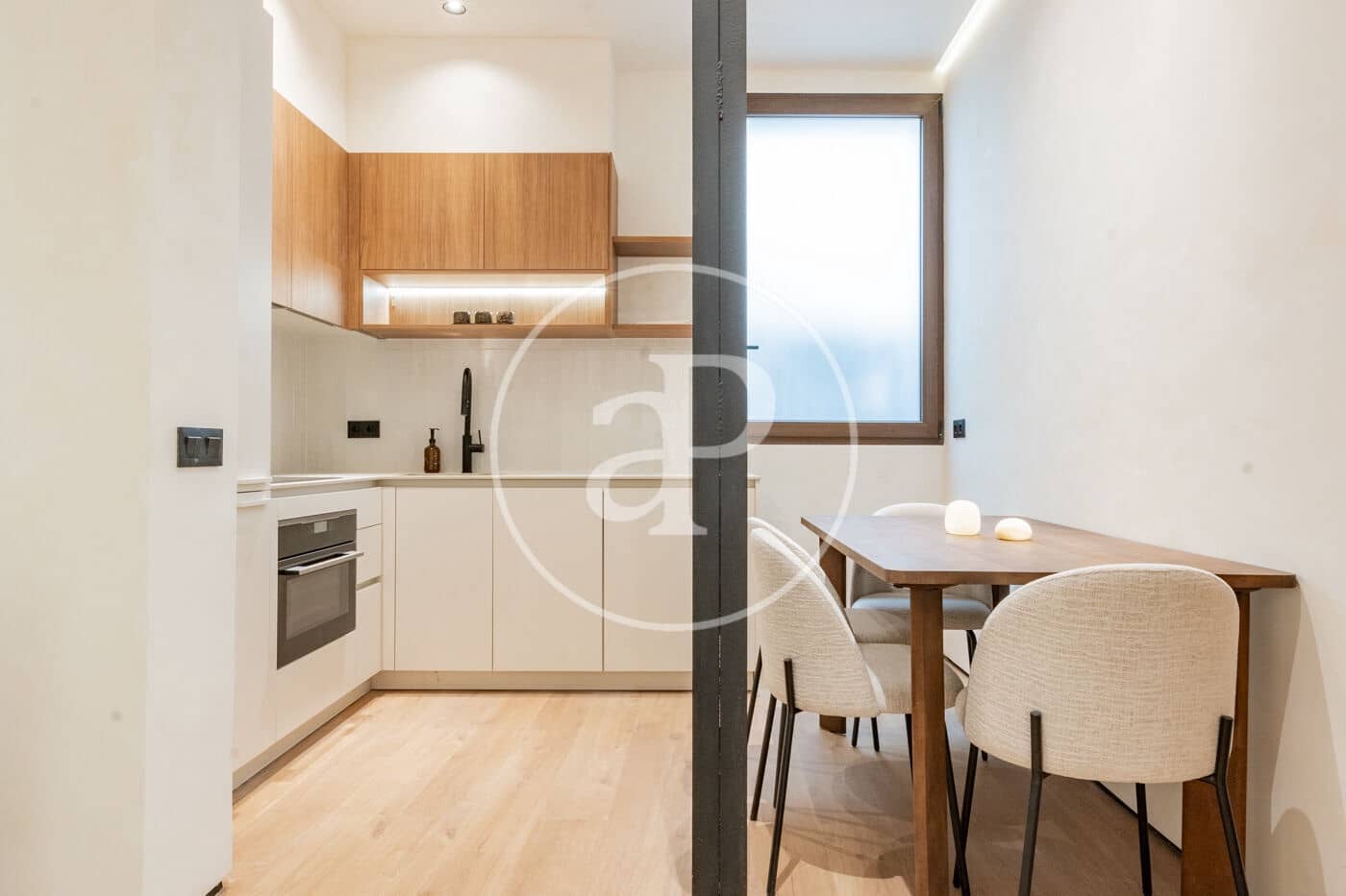1 soverom Leilighet til leie i Madrid by - € 1 800 (Ref: 9884818)