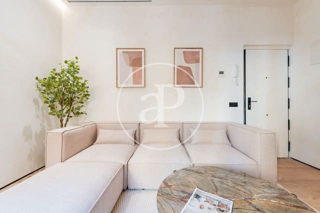 Appartement de 1 chambre à louer à Embajadores, Madrid ville - 1 800 € (Ref: 9884818)