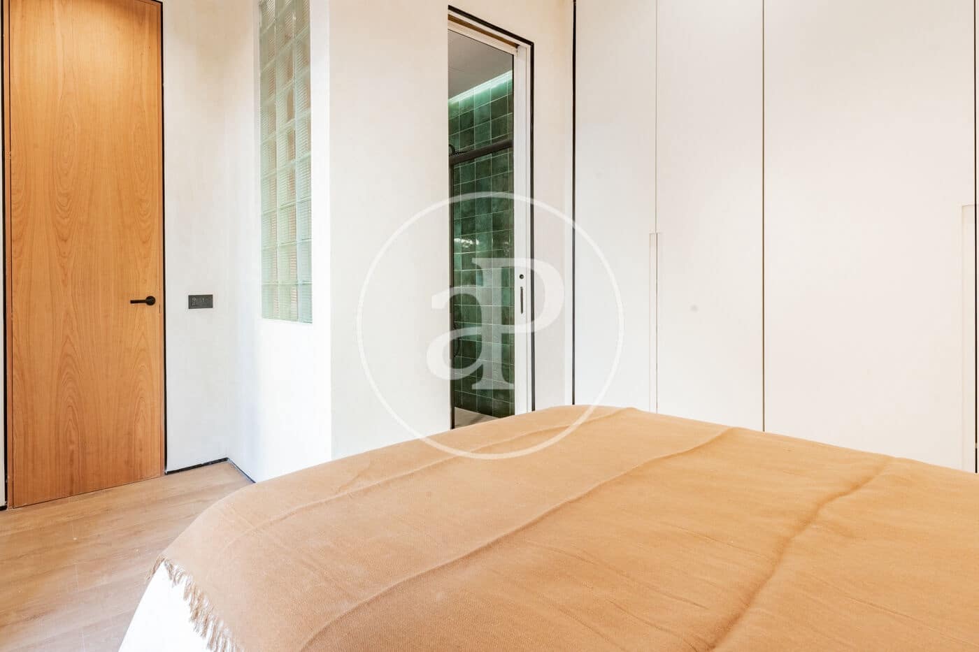 1 soverom Leilighet til leie i Madrid by - € 1 800 (Ref: 9884818)