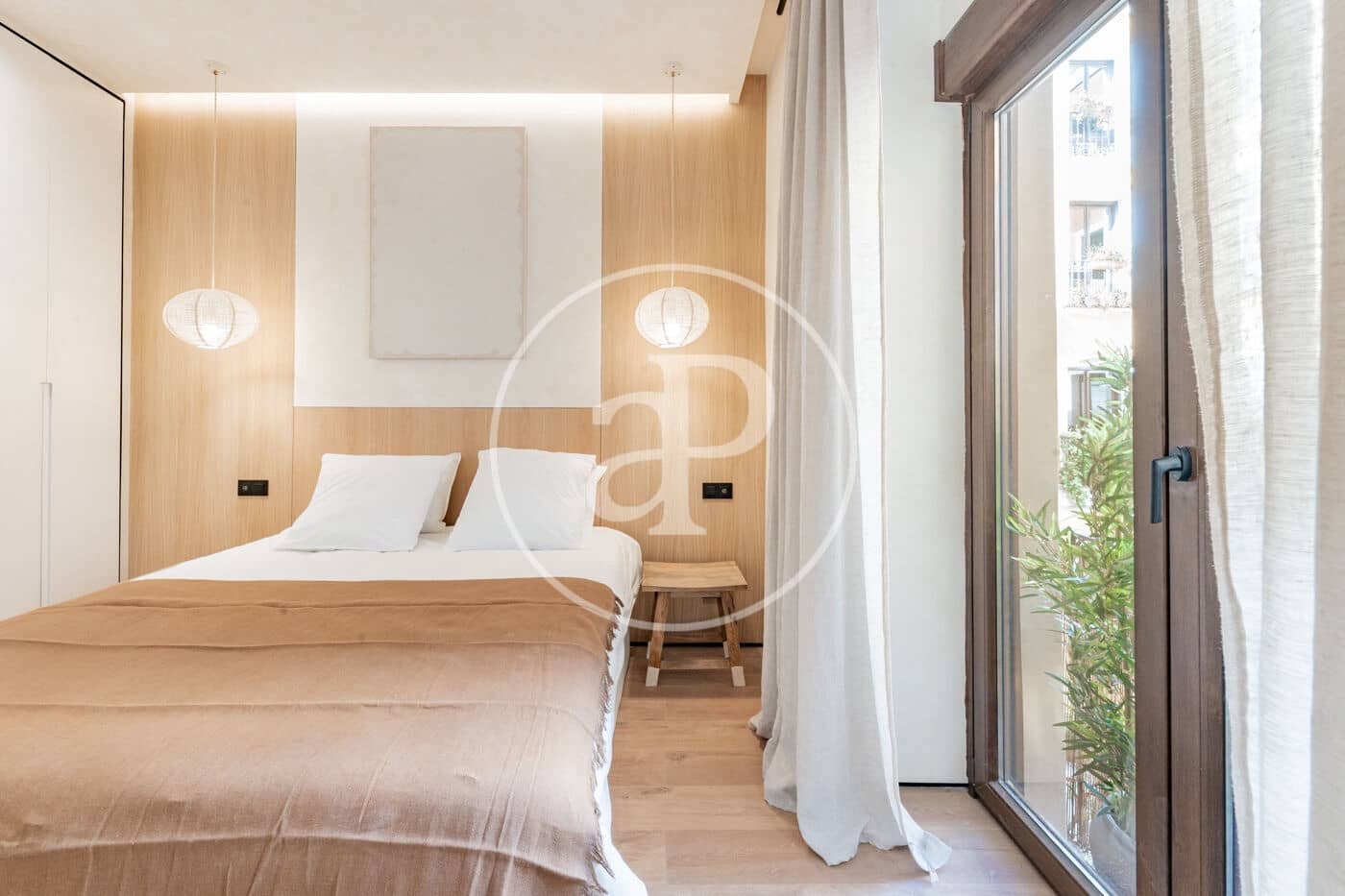 1 soverom Leilighet til leie i Madrid by - € 1 800 (Ref: 9884818)