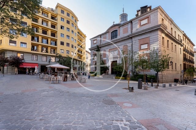 1 sovrum Lägenhet till salu i Palacio, Madrid stad - 360 000 € (Ref: 9884819)