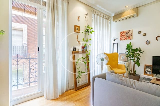 1 sovrum Lägenhet till salu i Palacio, Madrid stad - 360 000 € (Ref: 9884819)