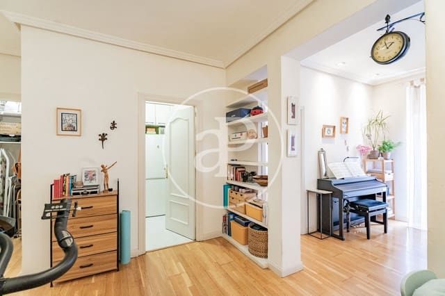 1 sovrum Lägenhet till salu i Palacio, Madrid stad - 360 000 € (Ref: 9884819)