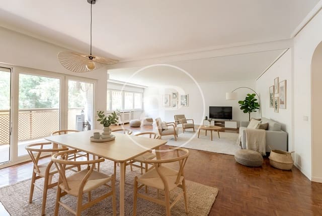 Apartamento de 4 habitaciones en Ciudad Universitaria, Madrid ciudad en venta con piscina - 1.590.000 € (Ref: 9884820)