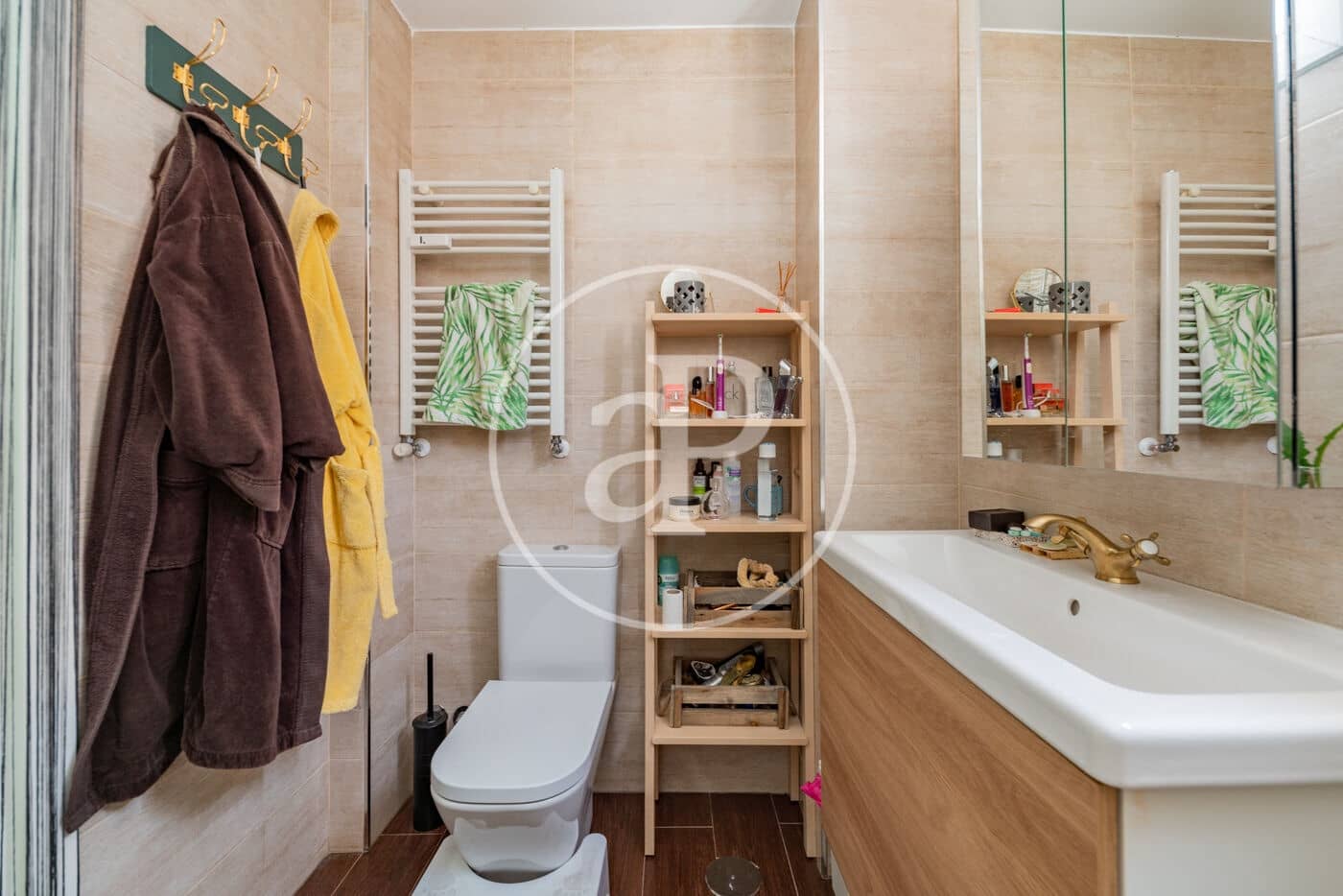 3 sovrum Lägenhet att hyra i Madrid stad - 2 000 € (Ref: 9884823)