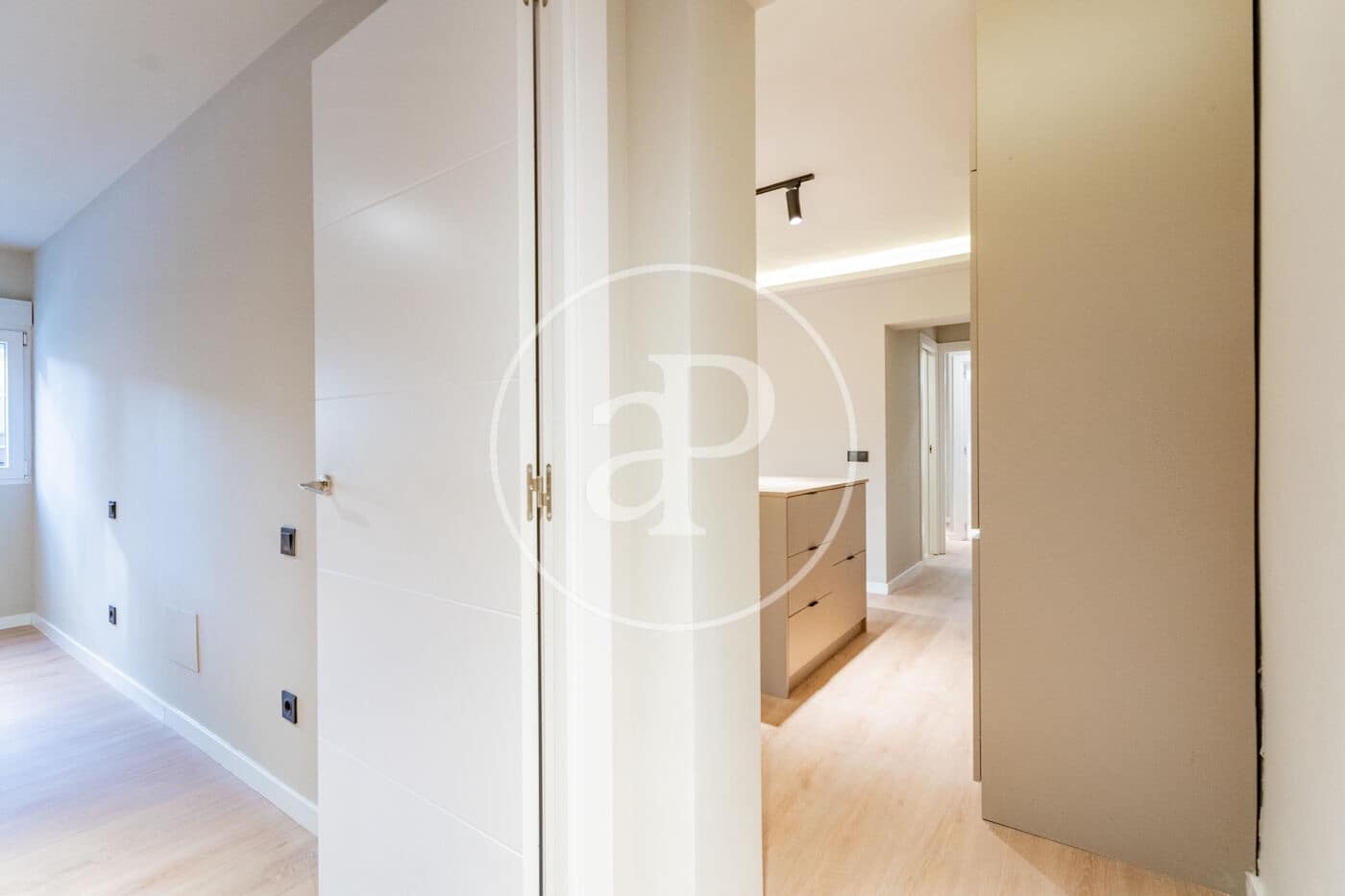 2 Zimmer Apartment zu verkaufen in Madrid Stadt - 470.000 € (Ref: 9884824)