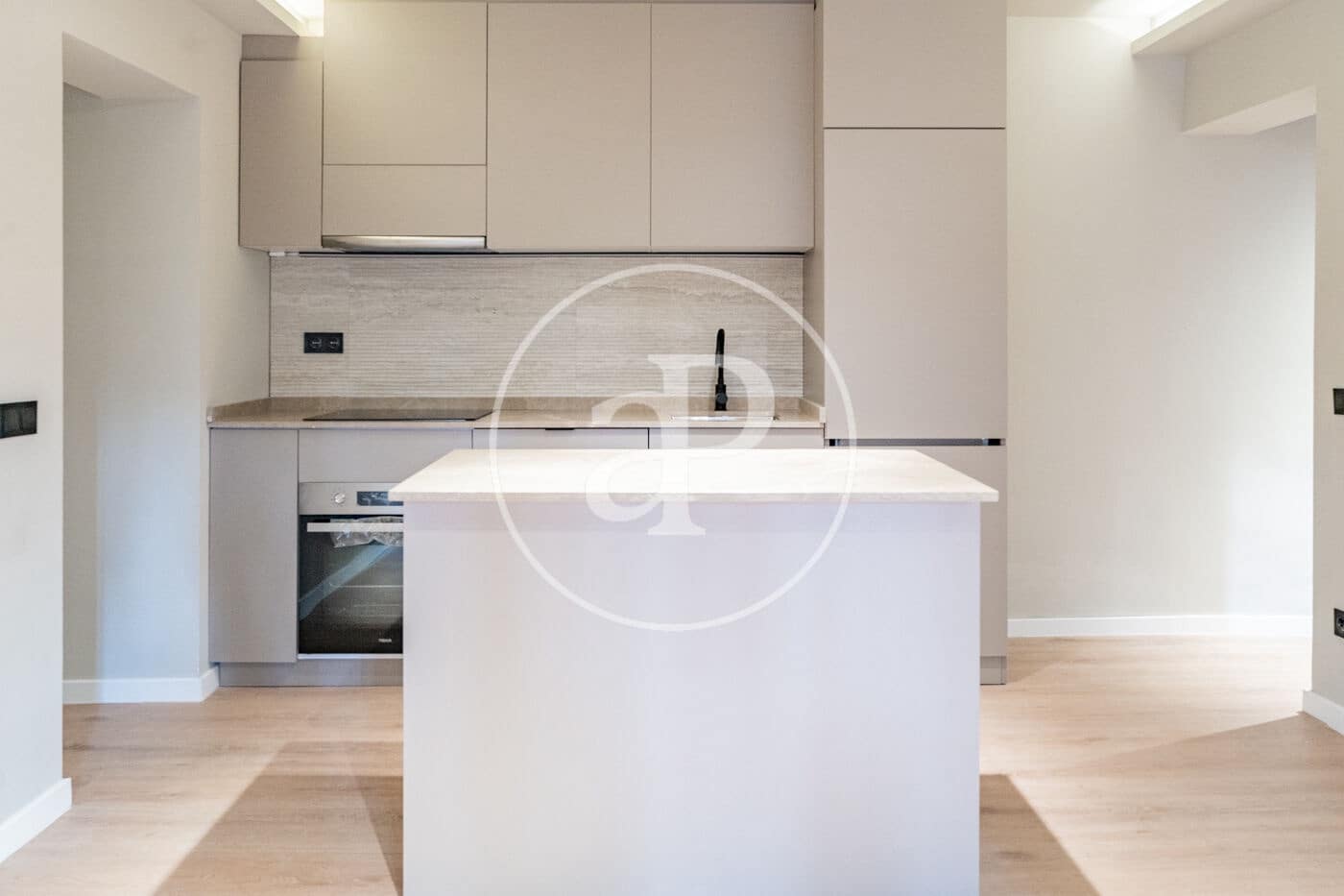 2 Zimmer Apartment zu verkaufen in Madrid Stadt - 470.000 € (Ref: 9884824)