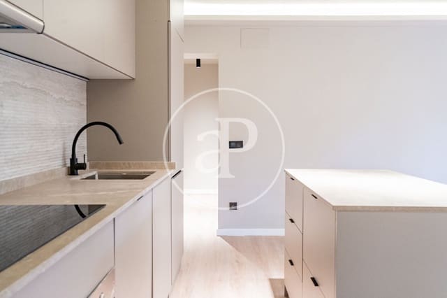 2 Zimmer Apartment zu verkaufen in San Juan Bautista, Madrid Stadt - 470.000 € (Ref: 9884824)