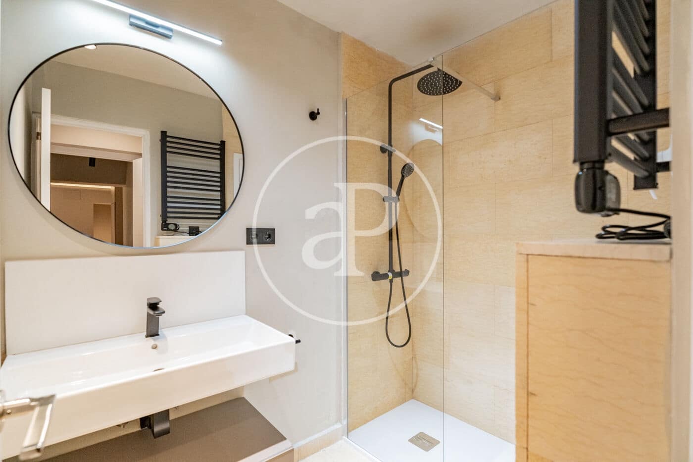 2 Zimmer Apartment zu verkaufen in Madrid Stadt - 470.000 € (Ref: 9884824)