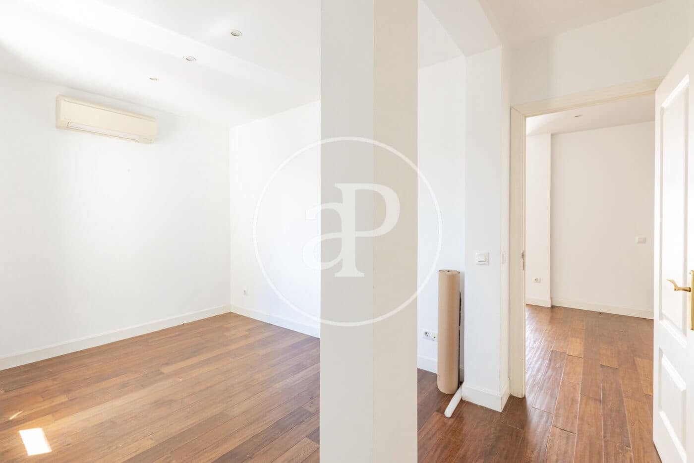 3 bedroom Apartment for sale in Madrid city - € 1,290,000 (Ref: 9884826)