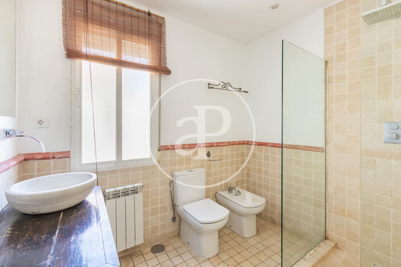 3 bedroom Apartment for sale in Madrid city - € 1,290,000 (Ref: 9884826)