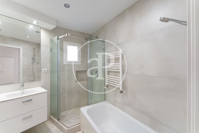 2 sovrum Lägenhet att hyra i El Viso, Madrid stad med garage - 2 100 € (Ref: 9890392)