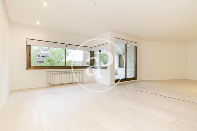 Apartamento de 4 habitaciones en Hispanoamérica, Madrid ciudad en alquiler con piscina garaje - 9.500 € (Ref: 9890393)