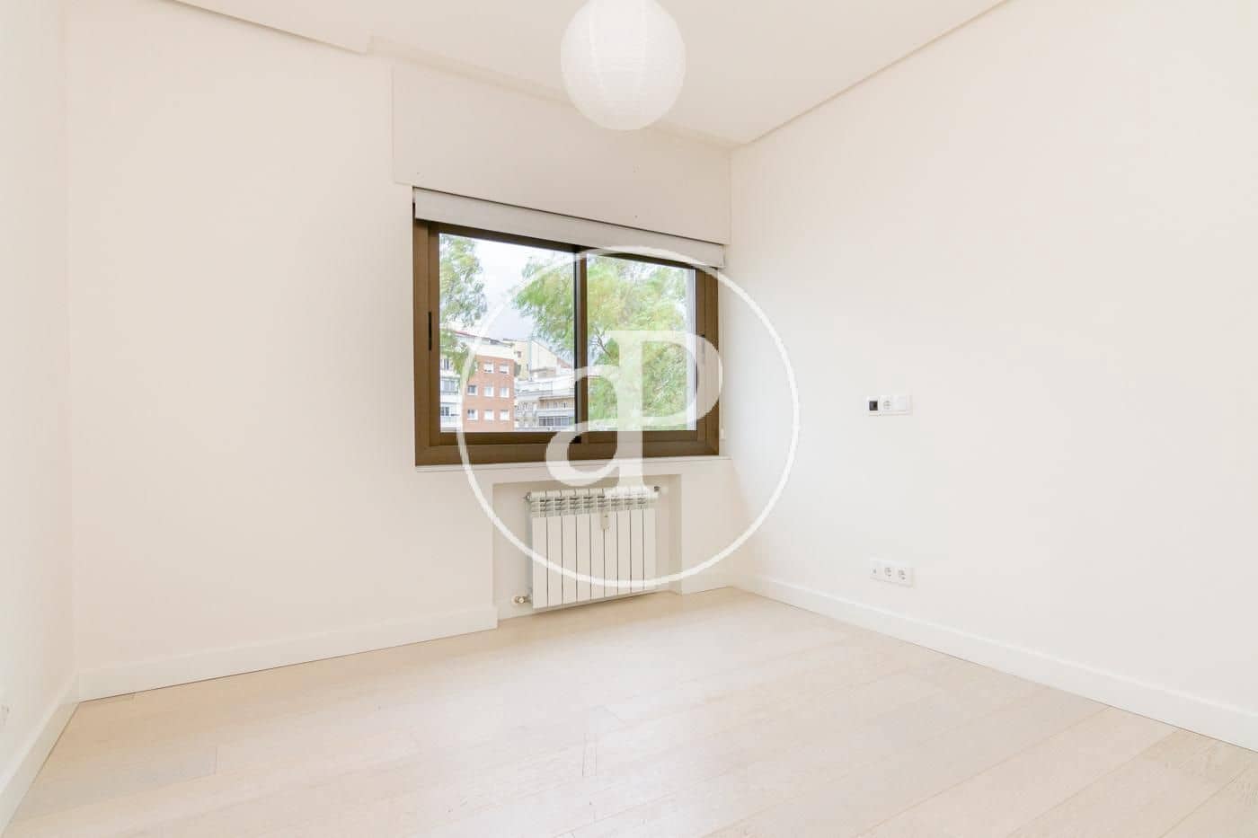 4 sovrum Lägenhet att hyra i Madrid stad med pool garage - 9 500 € (Ref: 9890393)