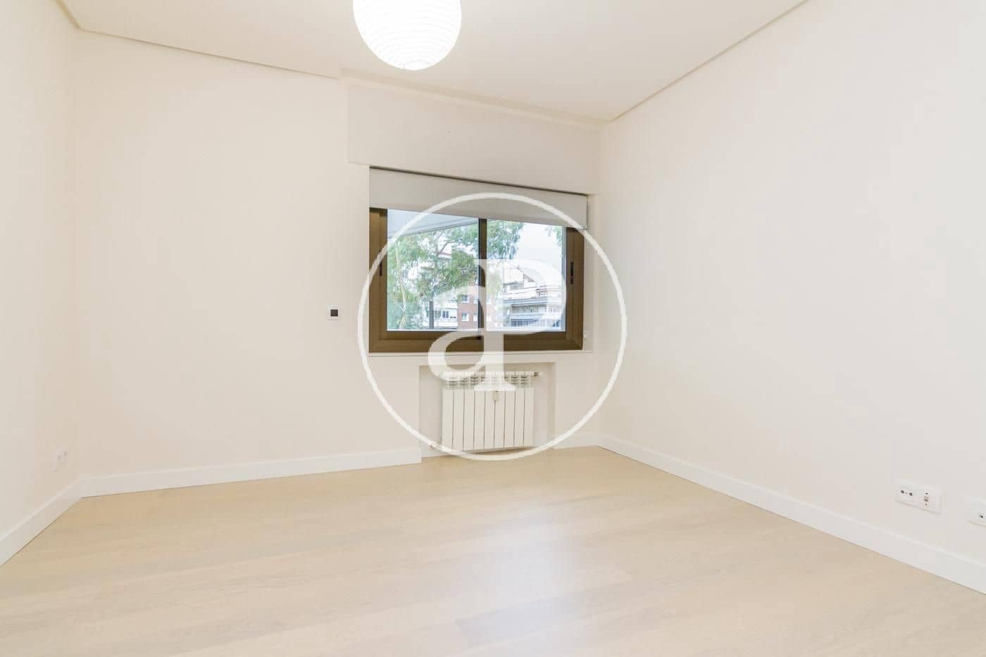 4 sovrum Lägenhet att hyra i Madrid stad med pool garage - 9 500 € (Ref: 9890393)
