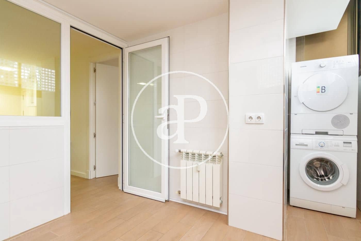 4 sovrum Lägenhet att hyra i Madrid stad med pool garage - 9 500 € (Ref: 9890393)