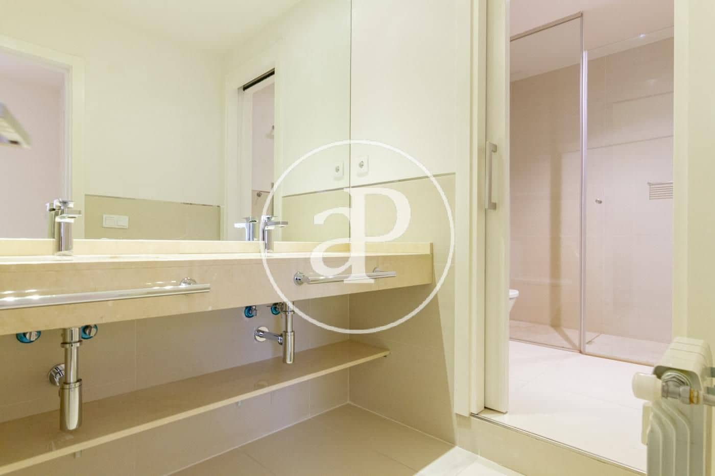 4 sovrum Lägenhet att hyra i Madrid stad med pool garage - 9 500 € (Ref: 9890393)