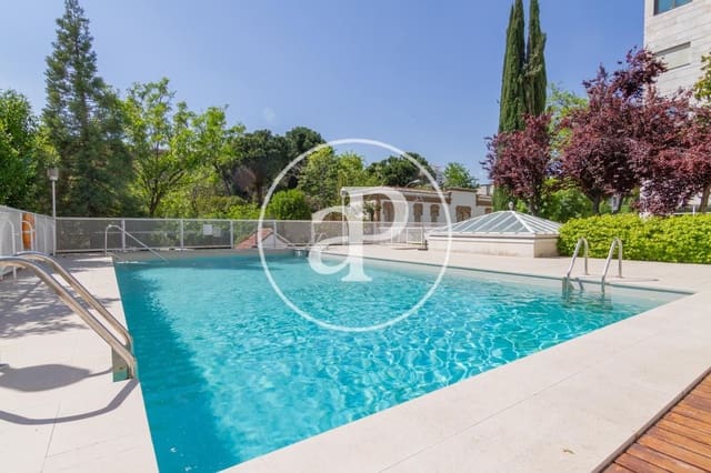 Apartamento de 4 habitaciones en Hispanoamérica, Madrid ciudad en alquiler con piscina garaje - 9.500 € (Ref: 9890393)