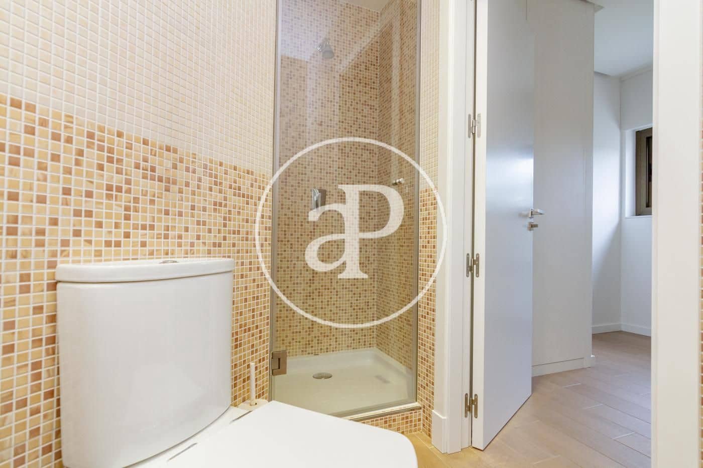 4 sovrum Lägenhet att hyra i Madrid stad med pool garage - 9 500 € (Ref: 9890393)