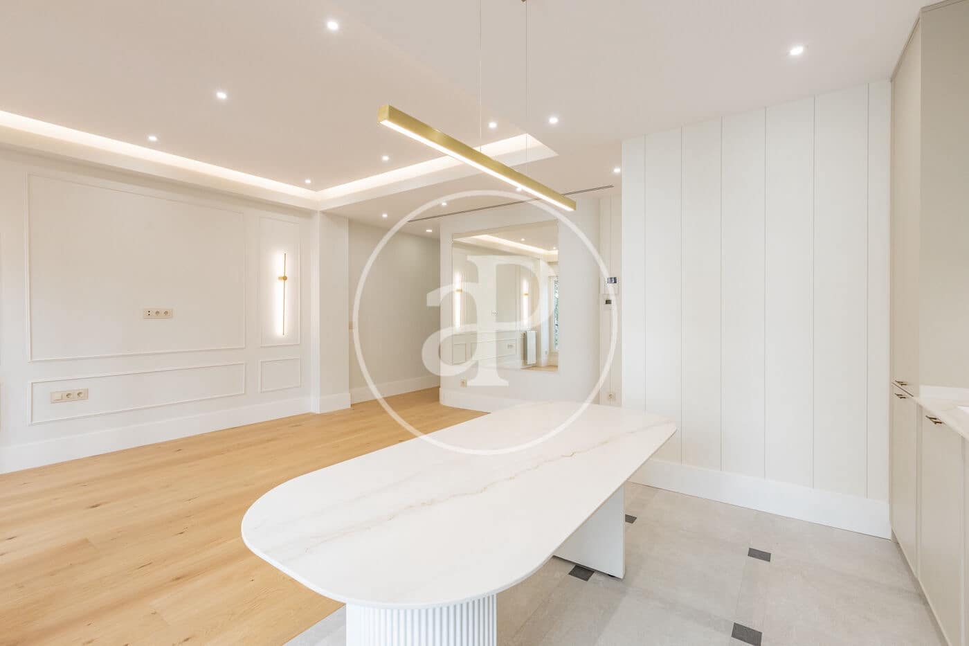 3 soveværelse Lejlighed til salg i Madrid by - € 1.150.000 (Ref: 9890396)