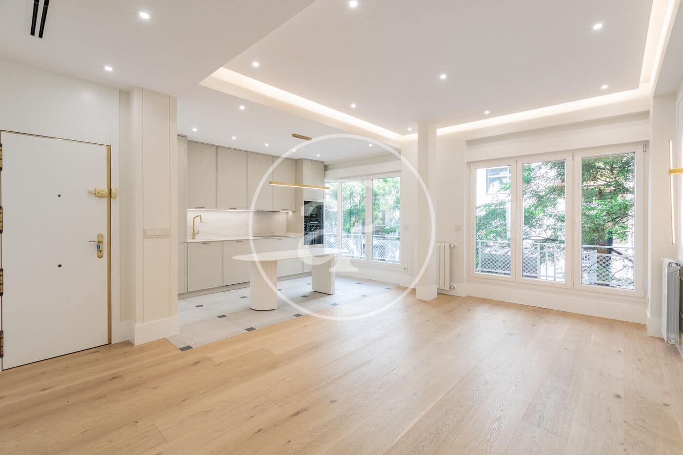 3 soveværelse Lejlighed til salg i Madrid by - € 1.150.000 (Ref: 9890396)