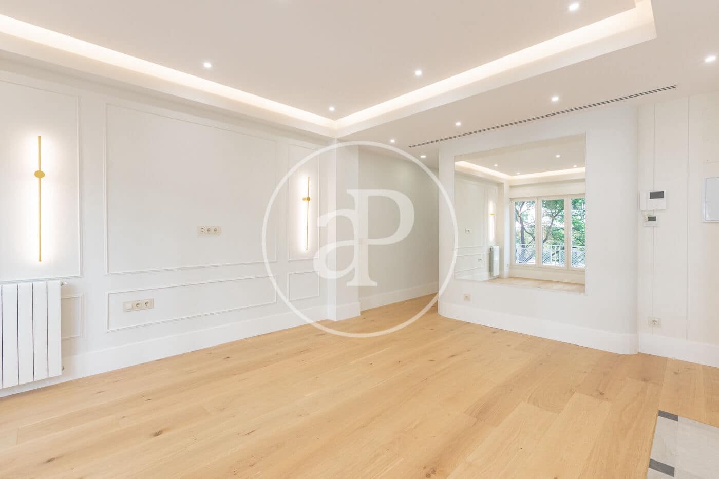 3 soveværelse Lejlighed til salg i Madrid by - € 1.150.000 (Ref: 9890396)