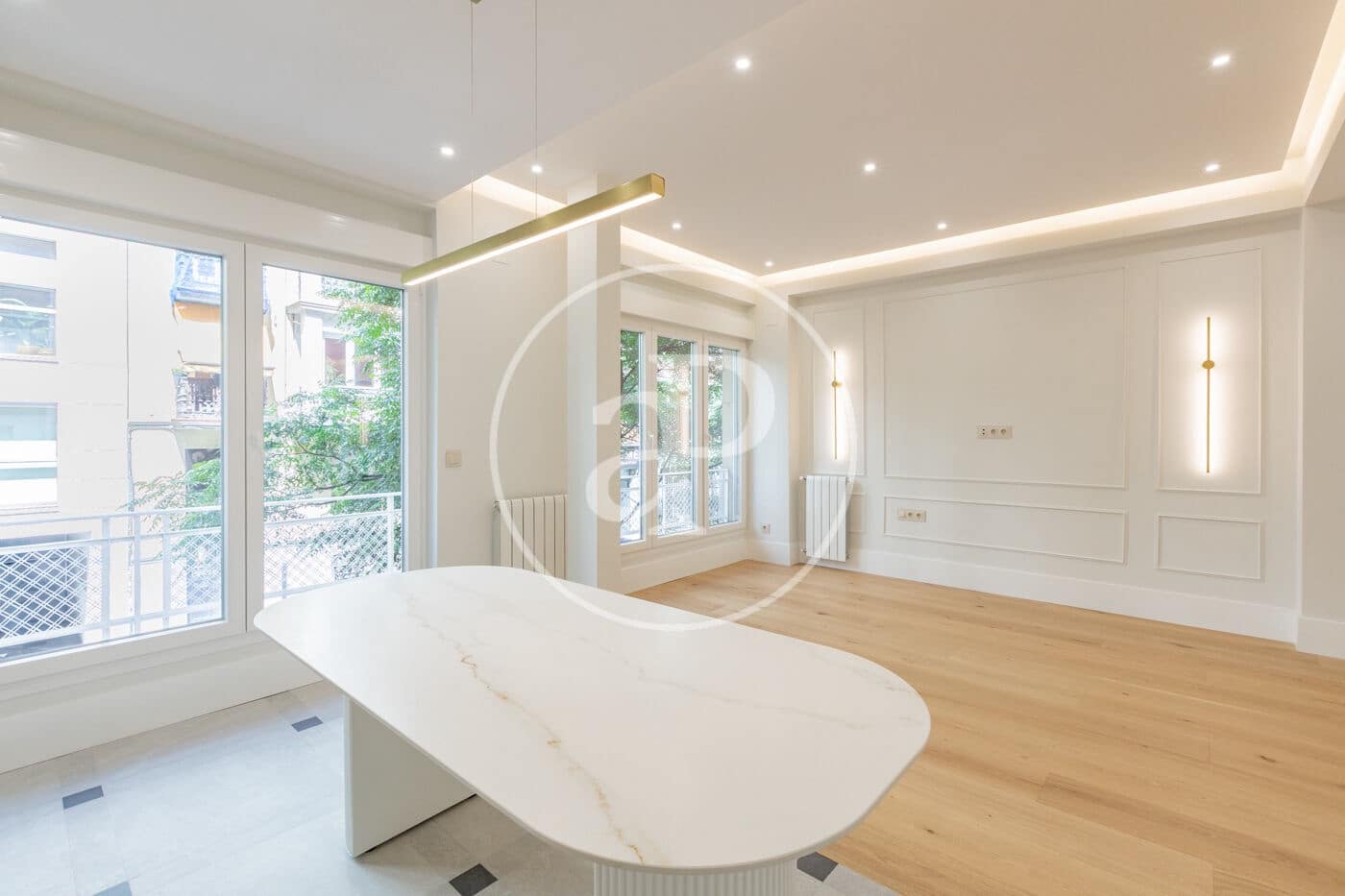 3 soveværelse Lejlighed til salg i Madrid by - € 1.150.000 (Ref: 9890396)