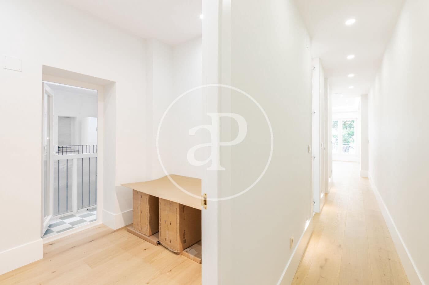 3 soveværelse Lejlighed til salg i Madrid by - € 1.150.000 (Ref: 9890396)
