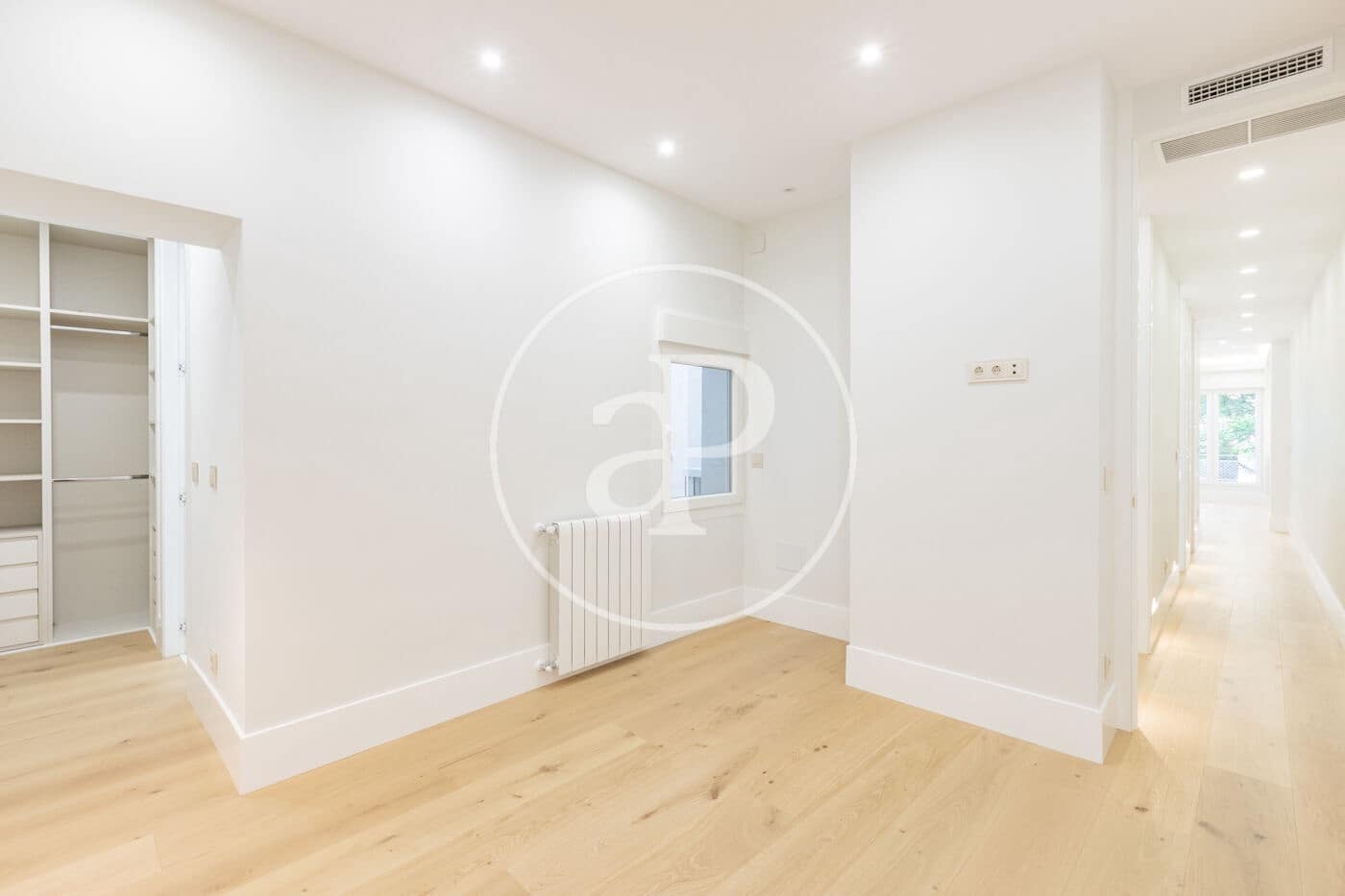 3 soveværelse Lejlighed til salg i Madrid by - € 1.150.000 (Ref: 9890396)