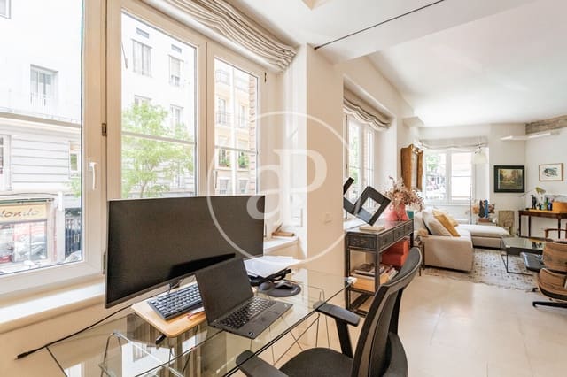 3 soveværelse Lejlighed til salg i Rios Rosas, Madrid by - € 1.790.000 (Ref: 9890397)