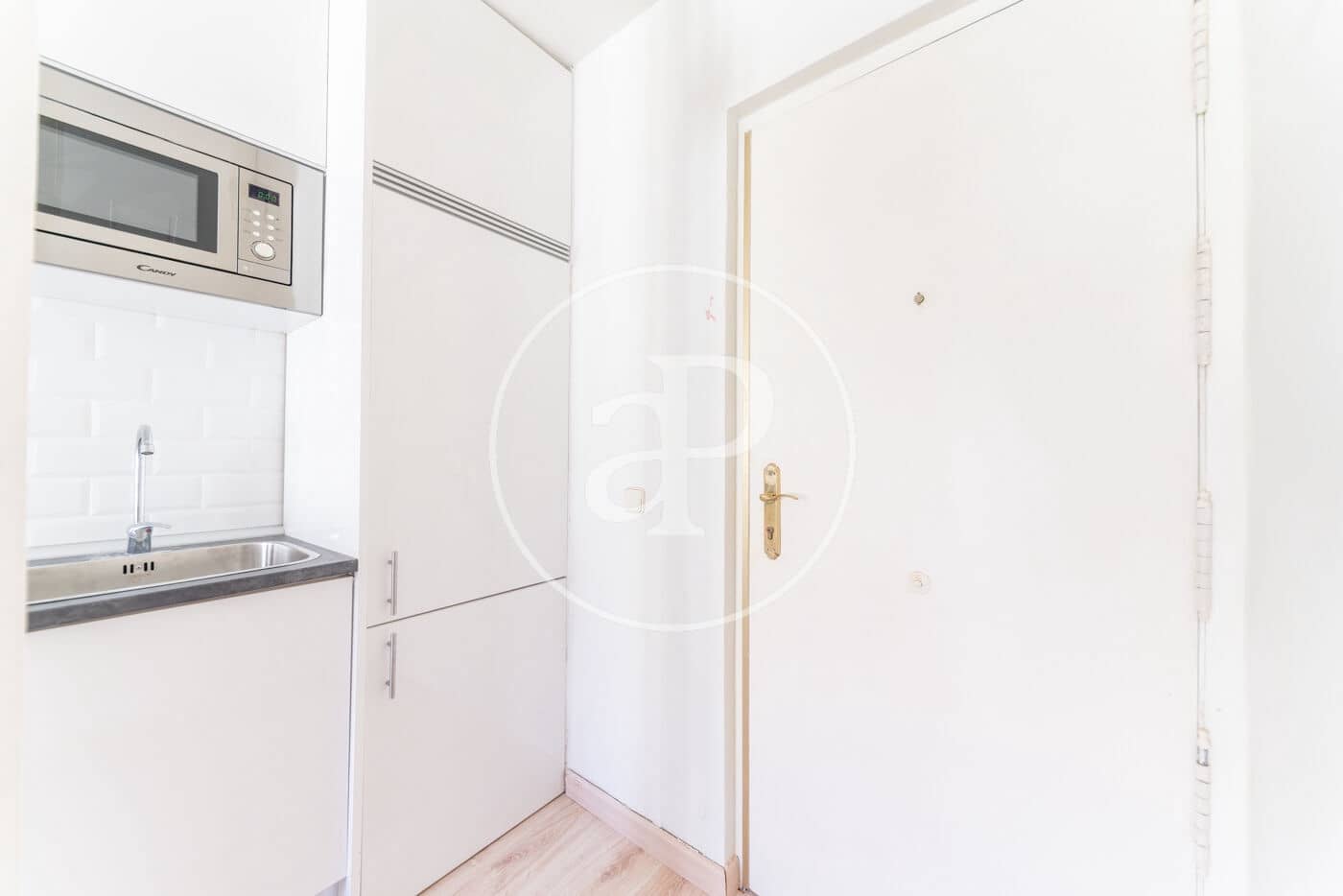 Appartement de 1 chambre à louer à Madrid ville - 1 200 € (Ref: 9892385)