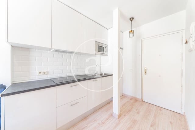 Apartamento de 1 habitación en Palacio, Madrid ciudad en alquiler - 1.200 € (Ref: 9892385)